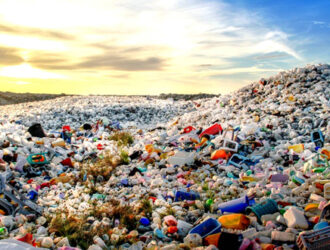 Recyclage des déchets plastiques : Les solutions révolutionnaires d’Israël